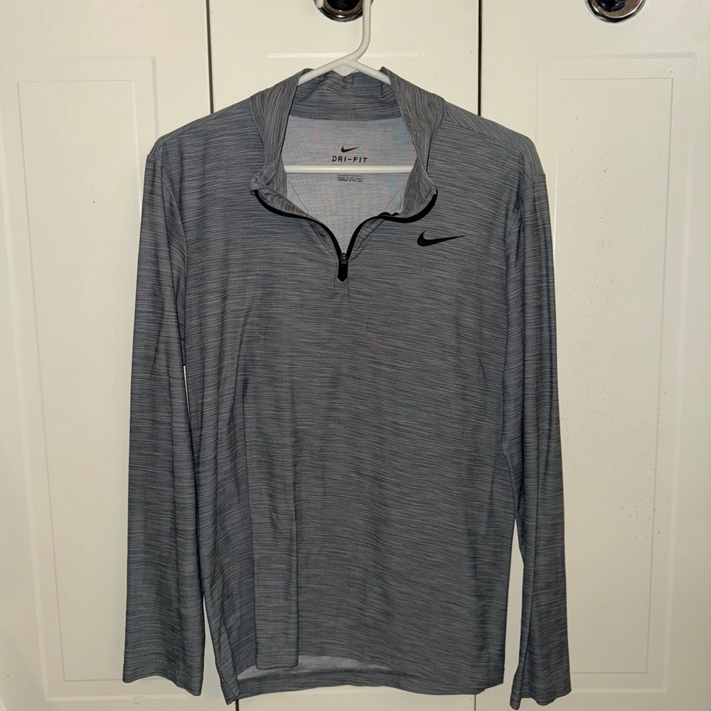 2/$20 Nike Heather Gray Dri-FIT Pullover